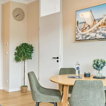 Saltwater House Sea Eagle