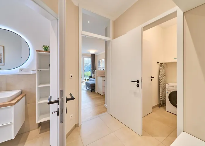 Saltwater House Sea Eagle *