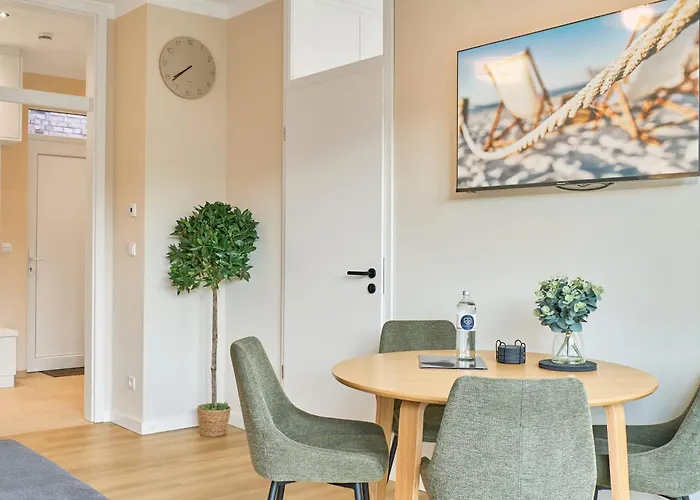 Saltwater House Sea Eagle